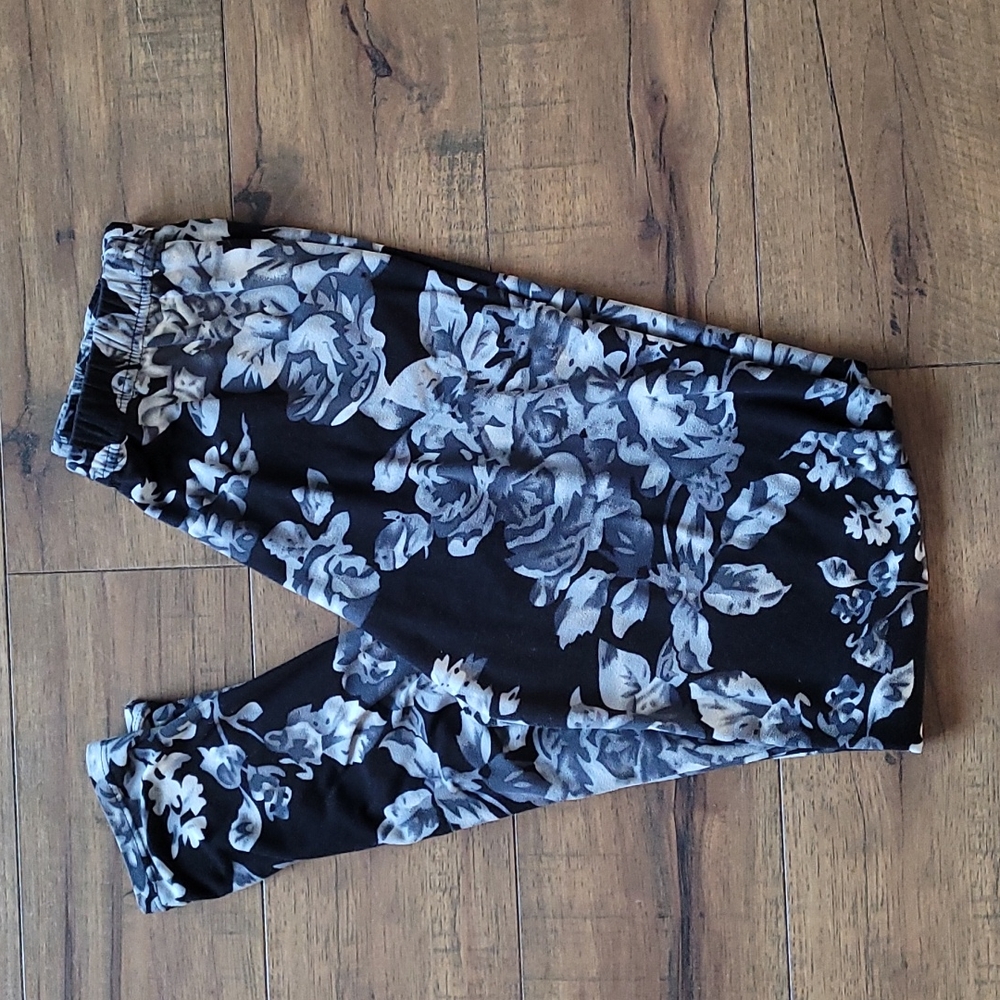 Floral Dressy Leggings